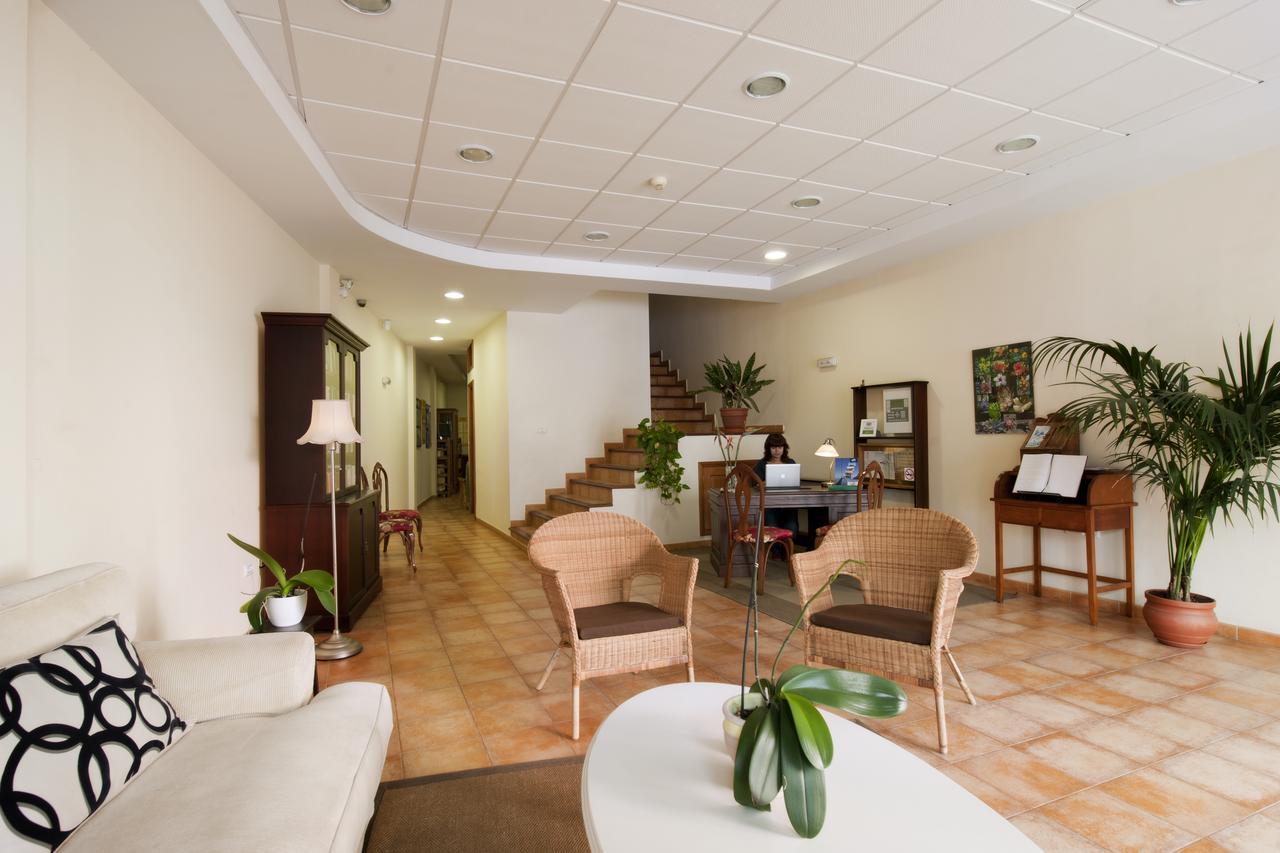 Apartamentos Adjovimar Los Llanos De Aridane Exterior foto
