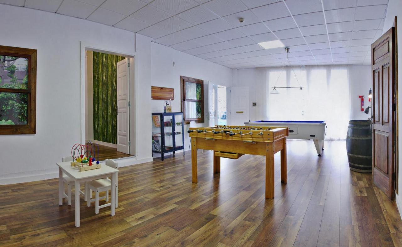 Apartamentos Adjovimar Los Llanos De Aridane Exterior foto