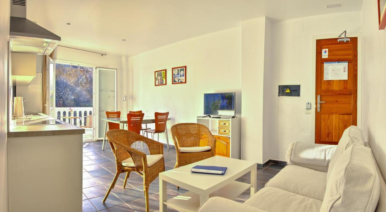 Apartamentos Adjovimar Los Llanos De Aridane Exterior foto